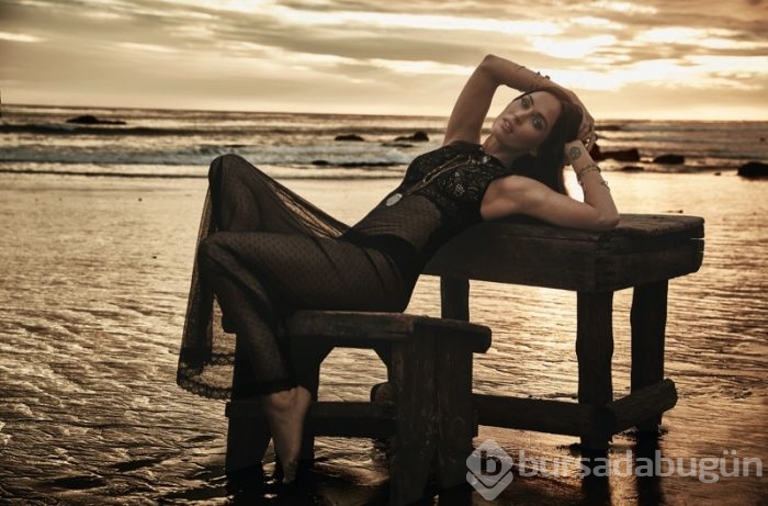 Megan Fox'dan büyüleyici pozlar!