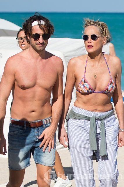 Aşıkların Miami tatili 