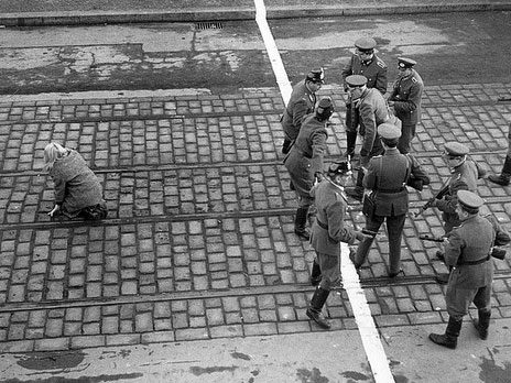 Tarihten az bilinen fotoğraflar