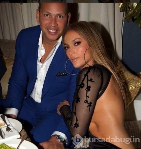 Jennifer Lopez genç kızlara taş çıkarıyor
