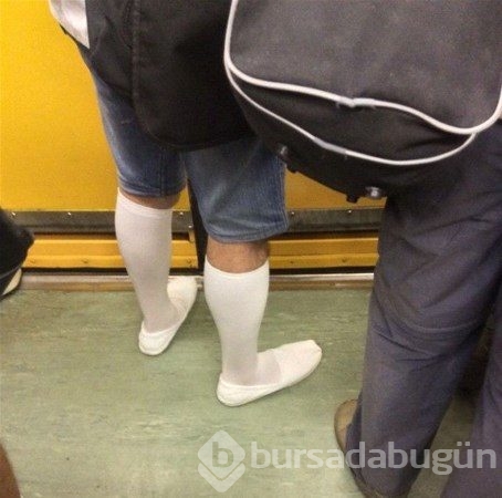 Metroya bu halde bindiler!