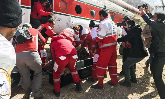 Türk jetini arama kurtarma çalışmalarından ilk görüntüler
