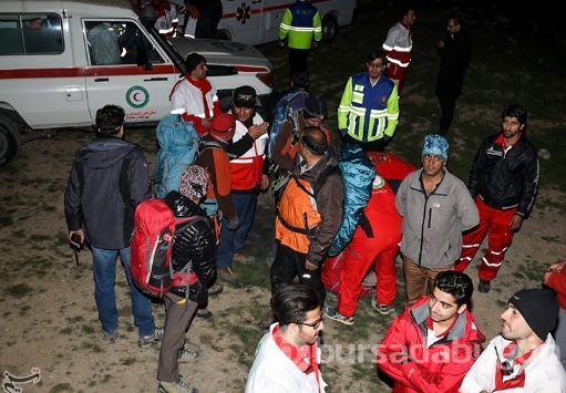Türk jetini arama kurtarma çalışmalarından ilk görüntüler
