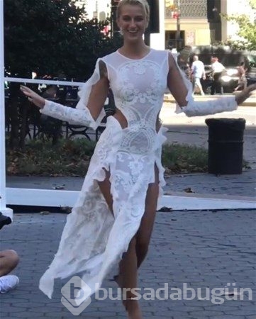 Didem Soydan sosyal medyayı sallıyor
