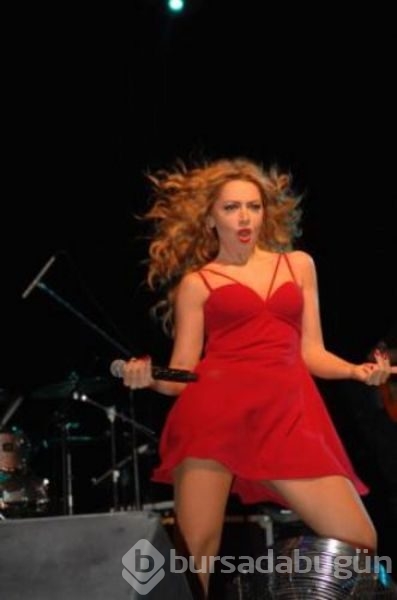Hadise'nin dudak uçuklatan fotoğrafları
