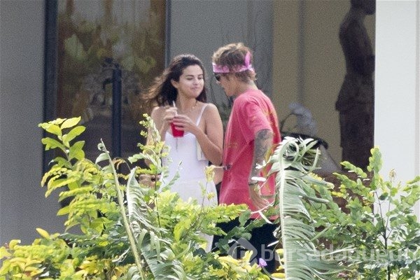 Selena Gomez ile Justin Bieber ayrıldı