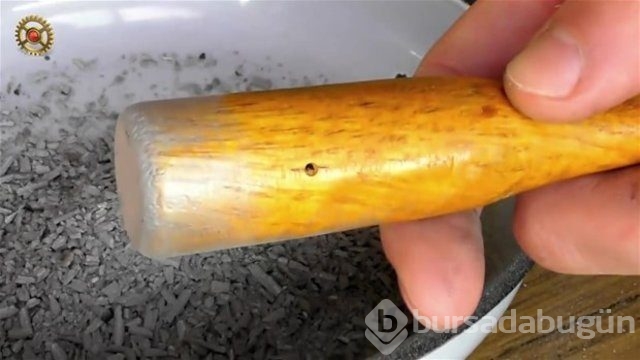 42 bin kibritten yaptığı küreyi ateşe verdi!
