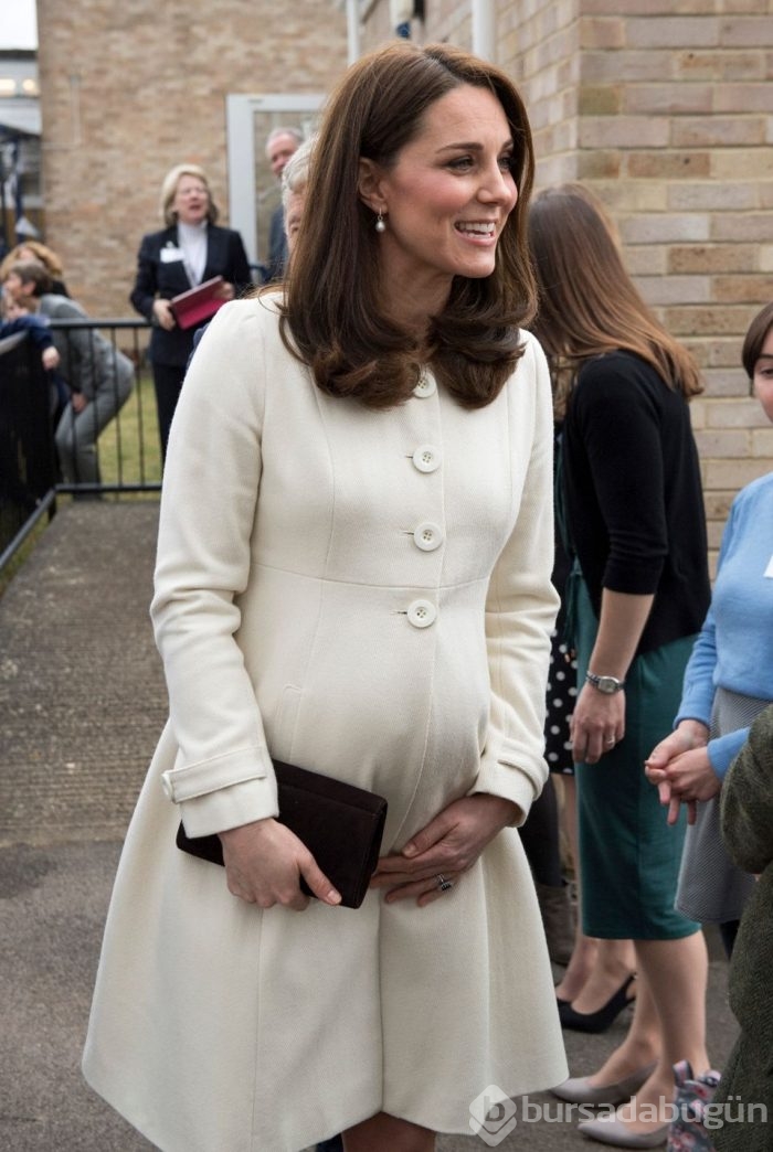 Kate Middleton evde mi doğum yapacak? Geri sayım başladı! 