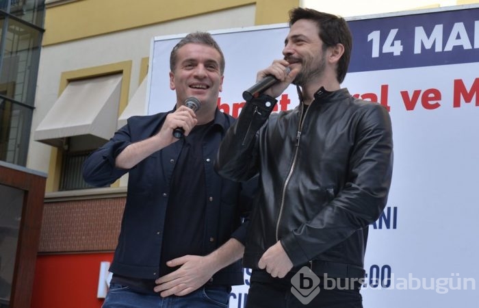 Ahmet Kural'dan hayranlarına müjde! 