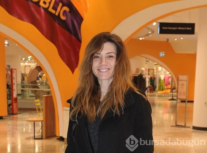 O ünlüleri bir de makyajsız görün! 