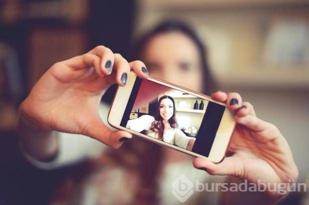 Instagram fenomeni olmak isterken kendini borç batağında buldu! 
