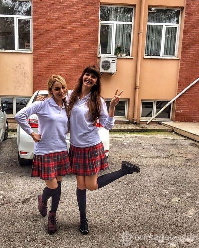 Severek izlediğimiz dizilerin setlerinden çok özel kareler! 