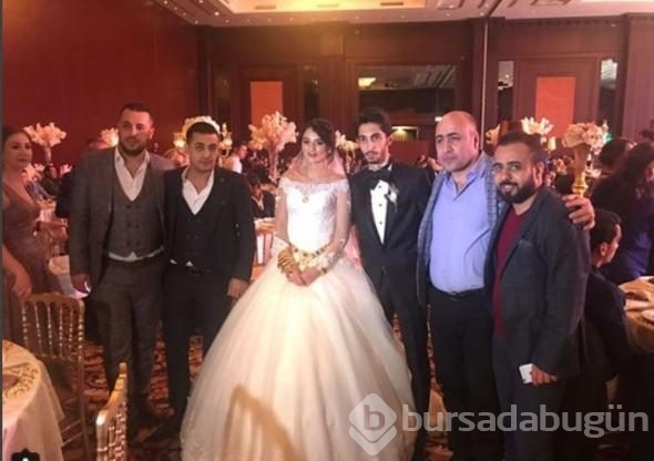 Tatlıses'ten geline altın kemer! 