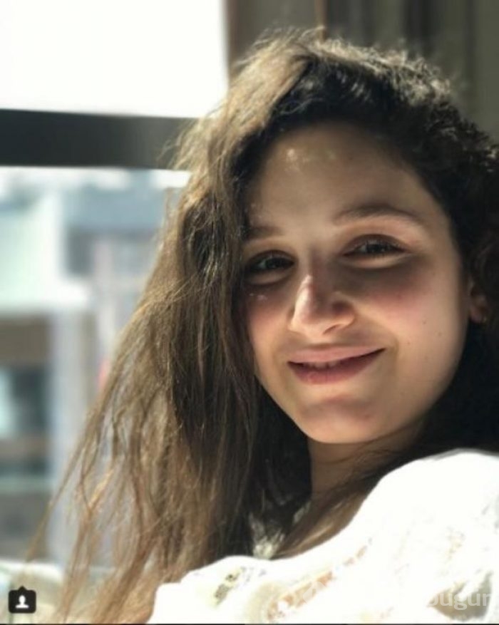 Gökçe Akyıldız anne oldu! 