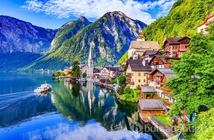 Avrupa'nın bakmaya doyamayacağınız kasabası Halstatt! 