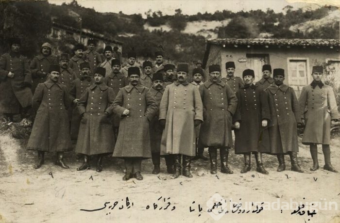 Genelkurmay arşivlerinden az bilinen Çanakkale fotoğrafları!