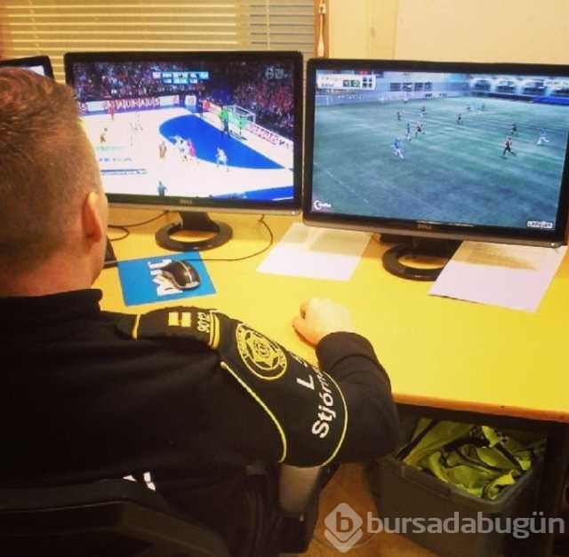 Dünyanın en huzurlu ülkesi İzlanda'nın polisleri sosyal medyada fenomen oldu! 