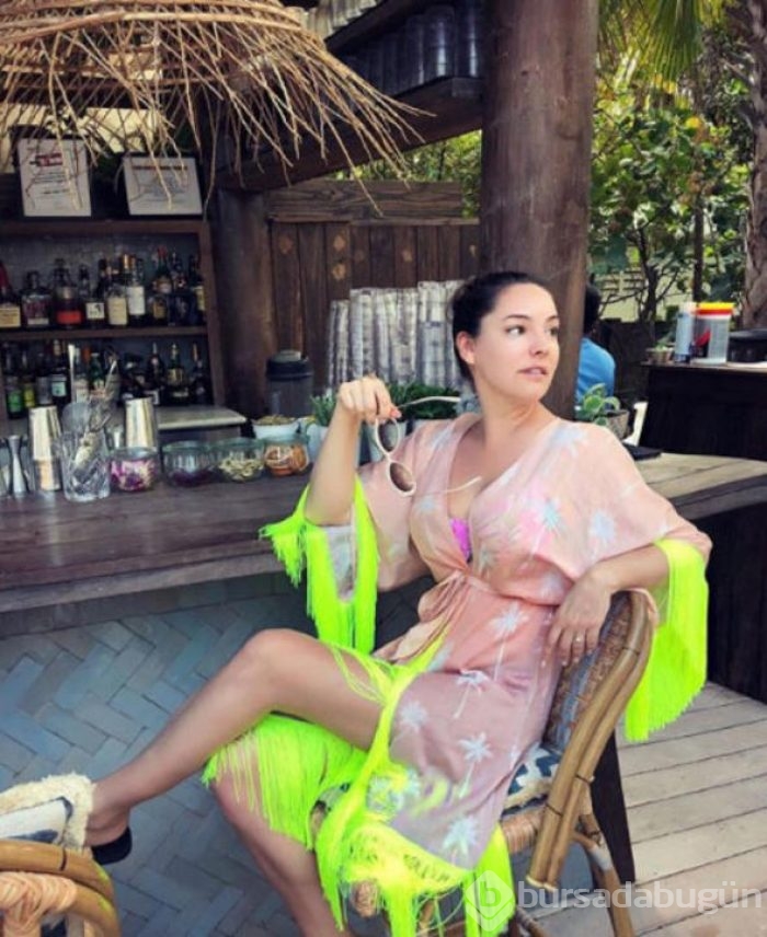 Kelly Brook Bodrum'dan İzlanda'ya dört bir yanı turladı!
