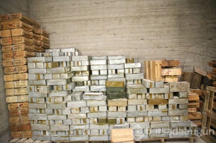İşte YPG'nin 12 odalı yer altı mühimmat deposu!