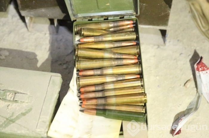 İşte YPG'nin 12 odalı yer altı mühimmat deposu!