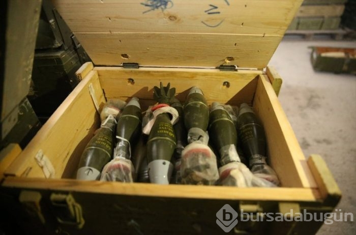 İşte YPG'nin 12 odalı yer altı mühimmat deposu!