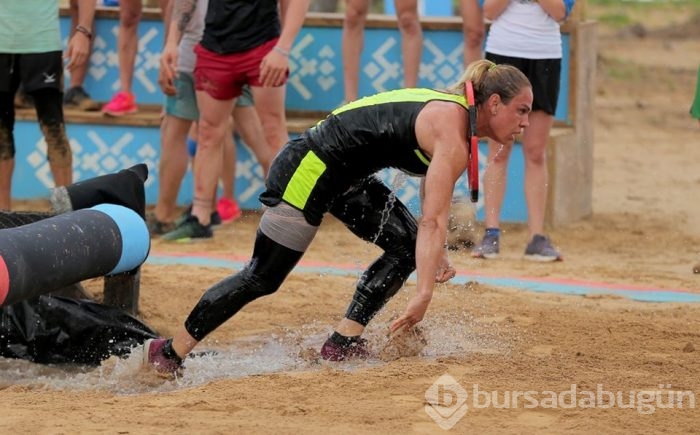 Survivor'da dokunulmazlığı kim kazandı, eleme adayları kimler? (All Star'a Berna Canbeldek dahil oldu)