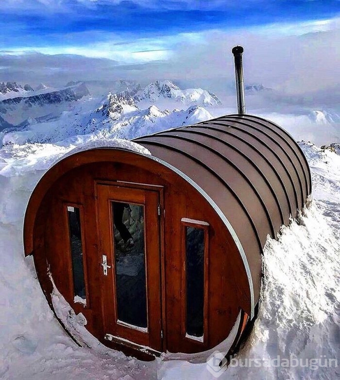 Eda Taşpınar'dan -2 derecede sauna keyfi! 