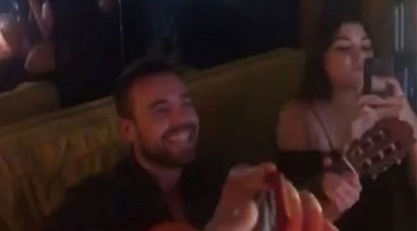 Hande kural tanımıyor! 