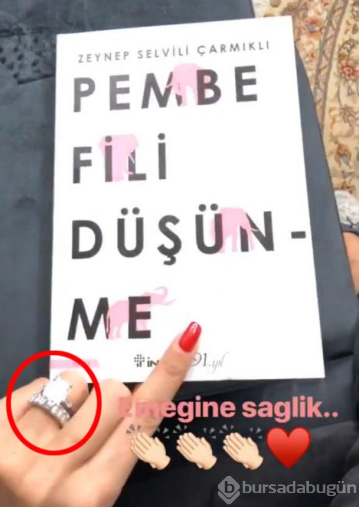 O ünlüden yüzük şov! 