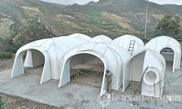 Sadece 3 günde villa yaptılar! 