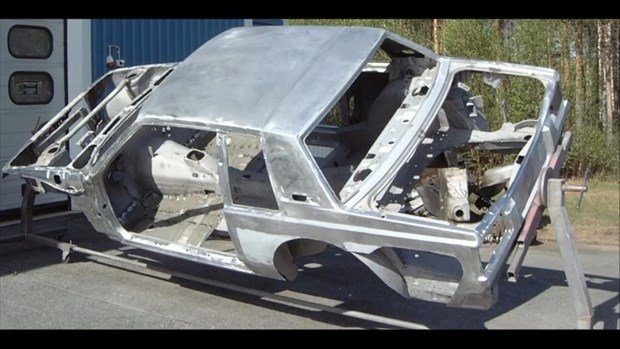 1984 model otomobilin değişimi