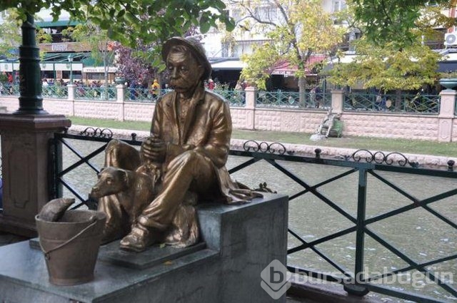 Eskişehir'e ilginç bir heykel daha! 
