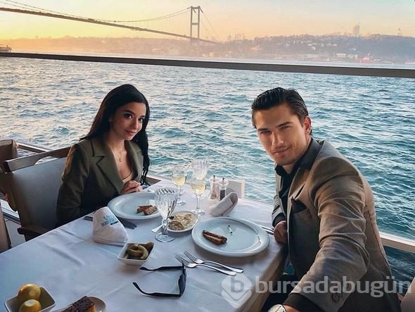 Ünlü çift evlilik yolunda ilk adımı attı! 