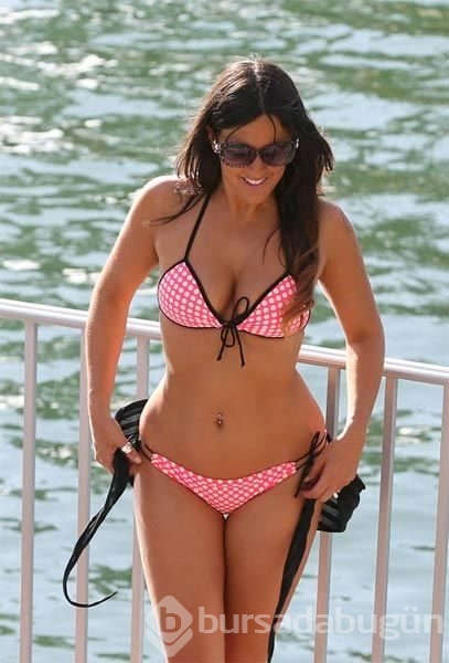 Claudia Romani yine rahat durmadı!