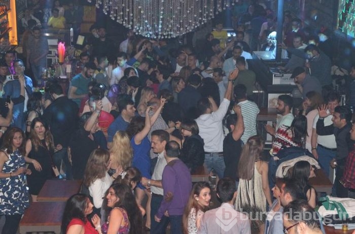 İranlı turistler barlara akın etti! 