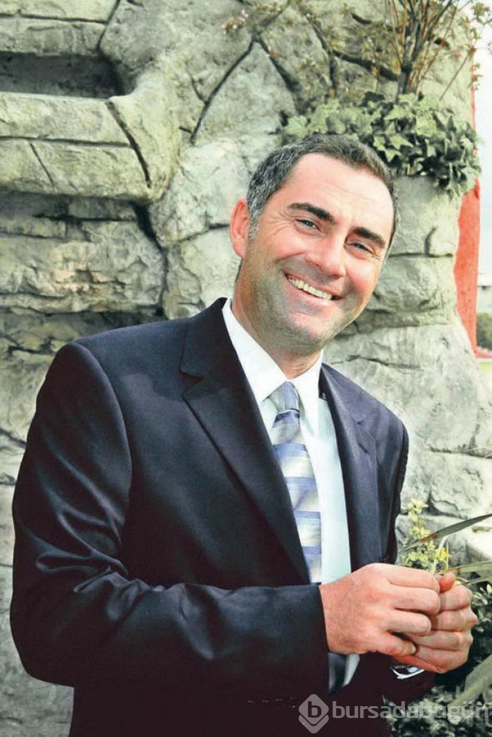 Eskiden villada yaşardı şimdi Ege'de bir köyde...