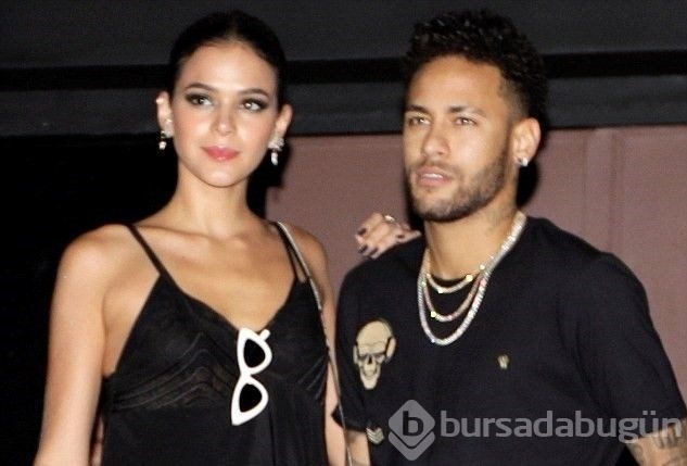 Neymar kırık ayağıyla öyle birşey yaptı ki! 