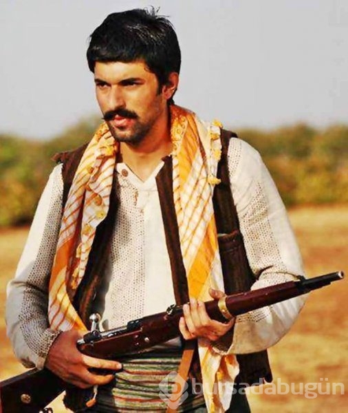 Engin Akyürek'in estetik iddiaları gündeme bomba gibi düştü! 