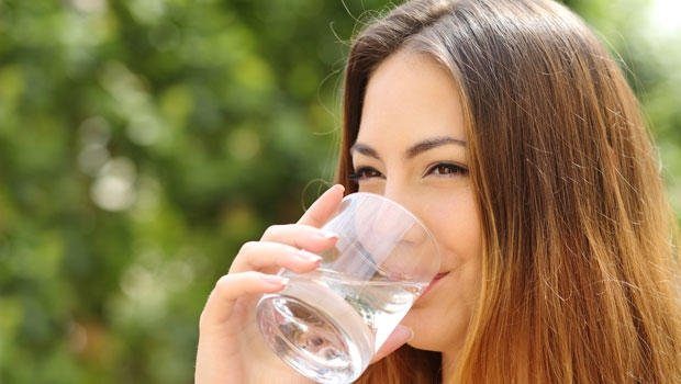Gereğinden fazla su içmek metabolizmayı...
