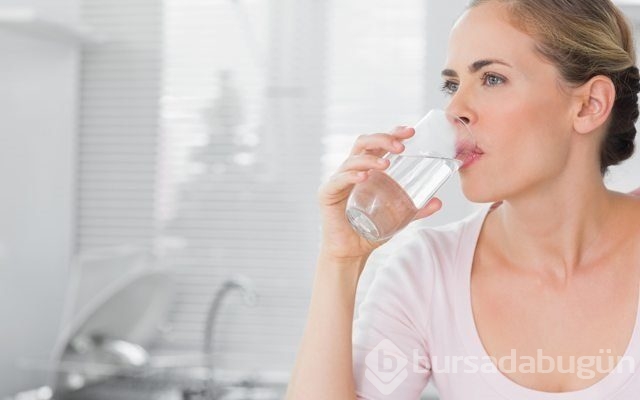 Gereğinden fazla su içmek metabolizmayı...