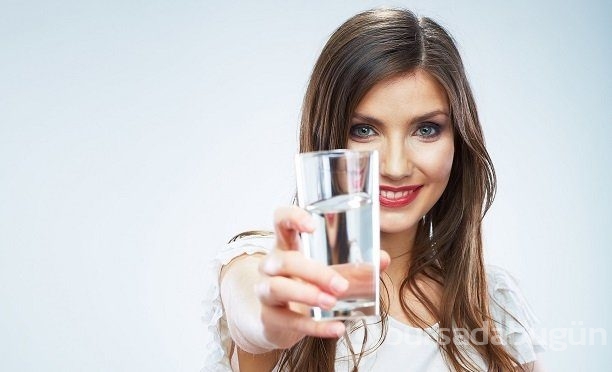 Gereğinden fazla su içmek metabolizmayı...