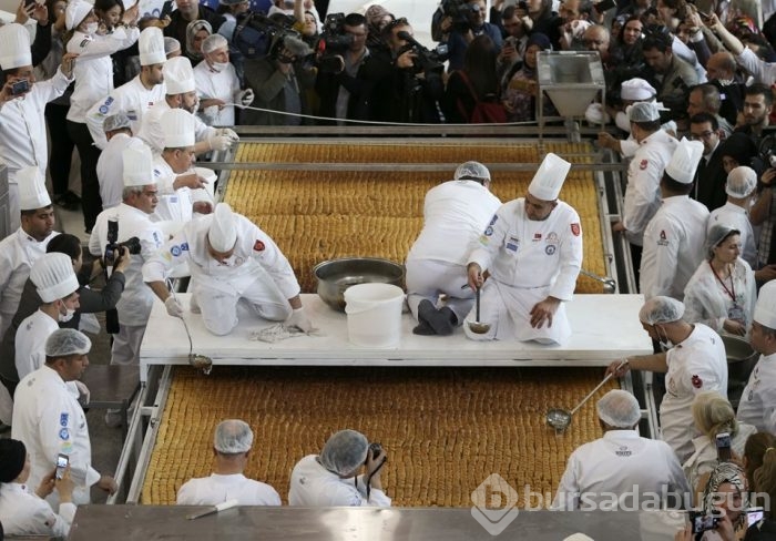 İşte dünyanın en büyük baklavası! 