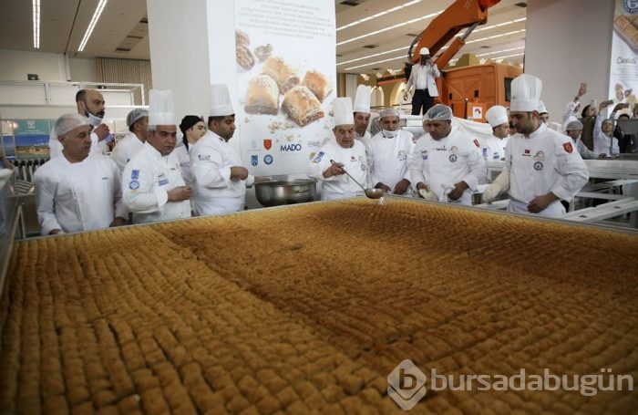 İşte dünyanın en büyük baklavası! 