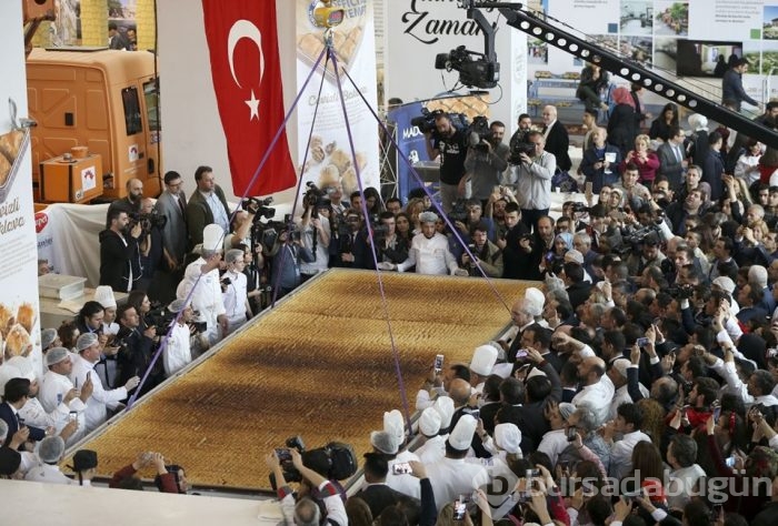 İşte dünyanın en büyük baklavası! 