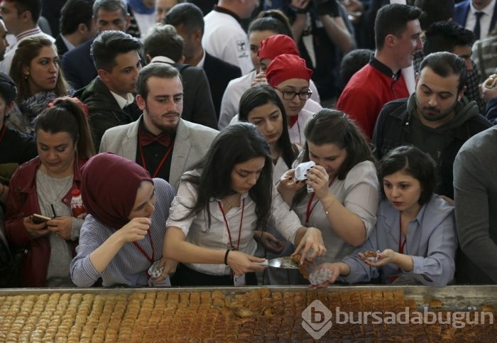 İşte dünyanın en büyük baklavası! 