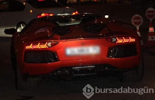 Lamborghini'sini kiraya veriyor! 