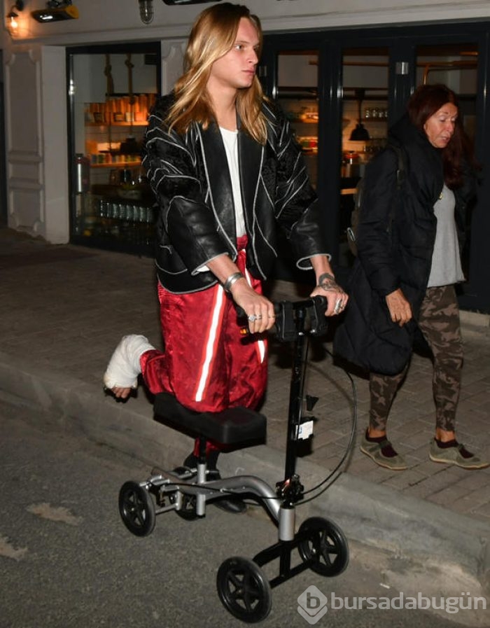 Motosikletten indi scooter'a bindi! 
