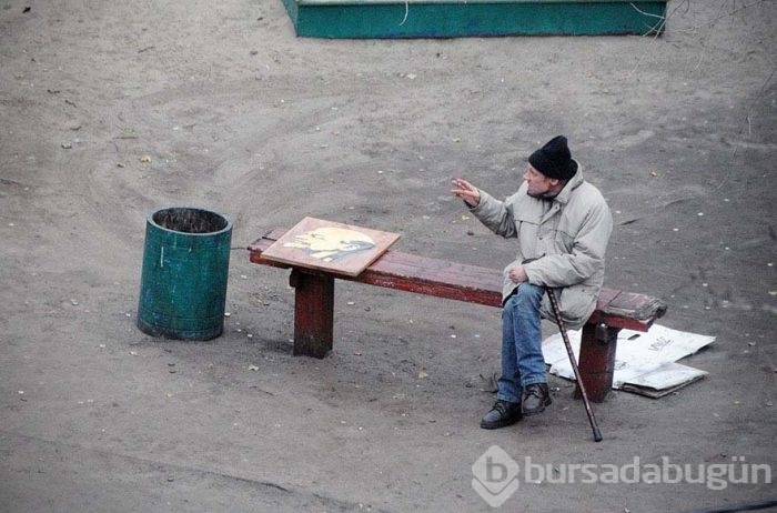 10 yıl boyunca aynı bankta yaşananlar! 