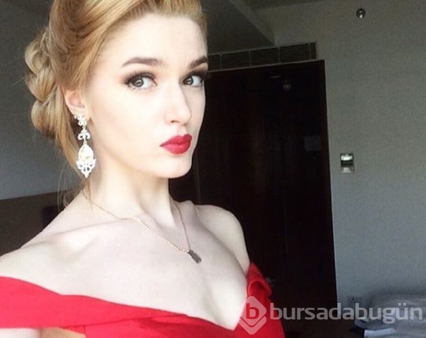 Alisa Manyonok gönüllere smaç bastı