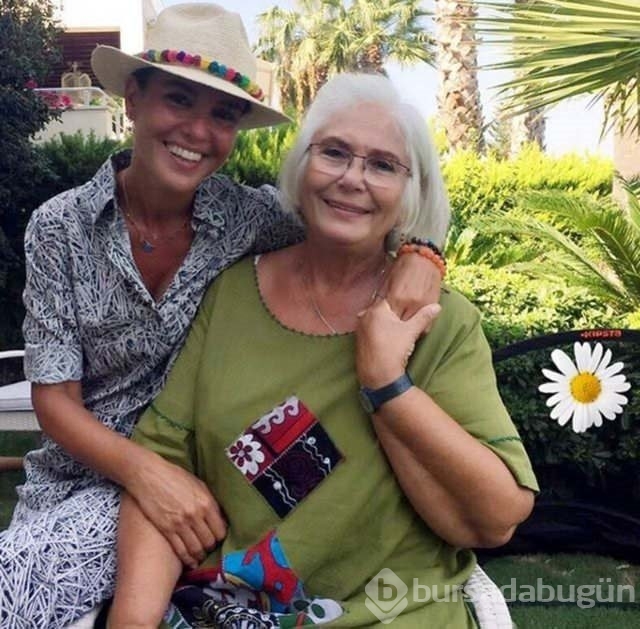 Ünlüler ve anneleri